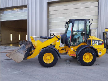 Pala gommata CATERPILLAR 908H
