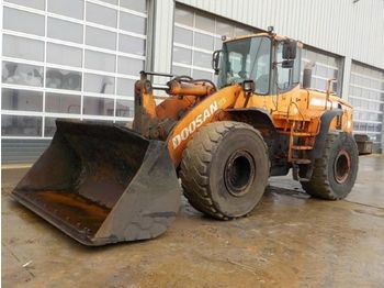 Pala gommata Doosan DL400