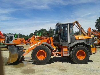 Pala gommata HITACHI ZW140