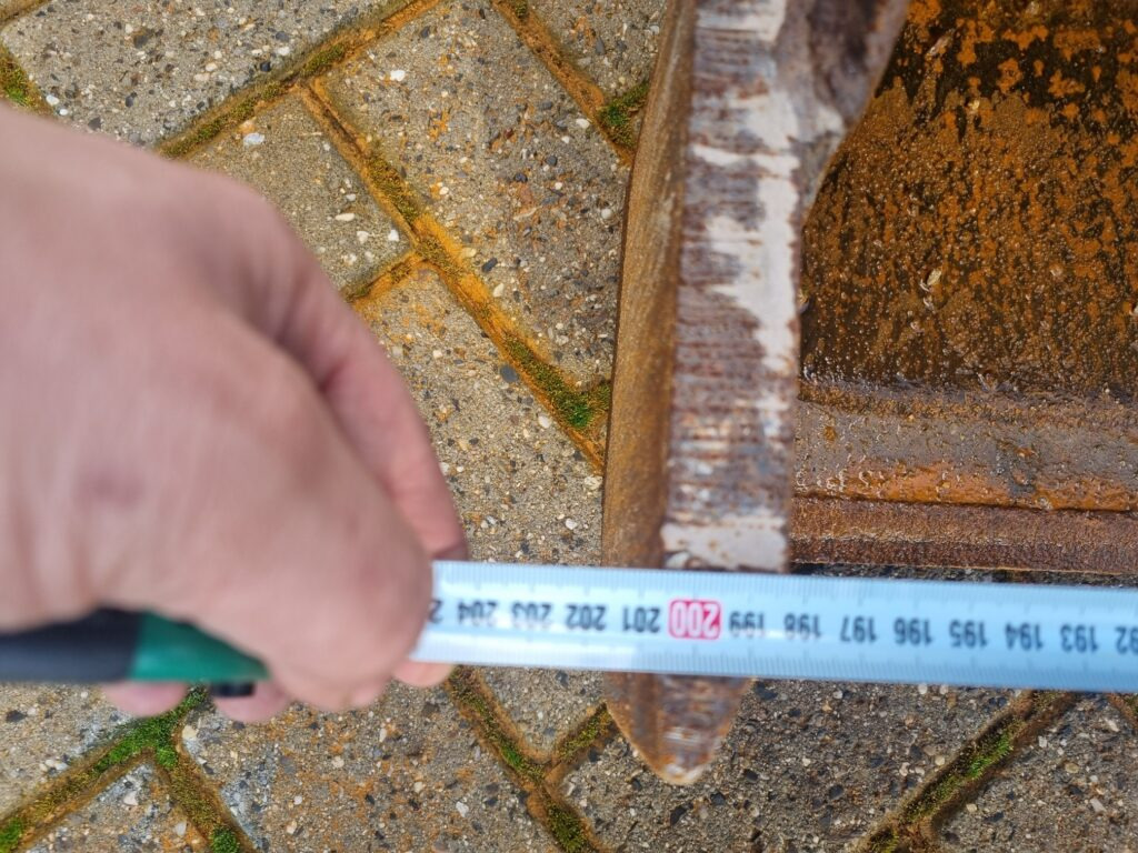 Pala gommata YANMAR V120