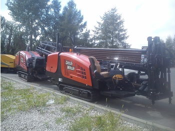  Ditch Witch 1220 - Perforatrice