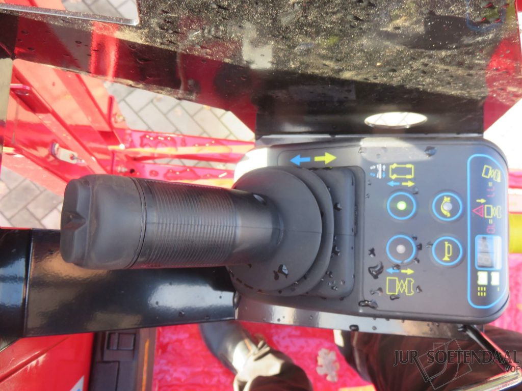 Piattaforma a pantografo MAGNI ES0807