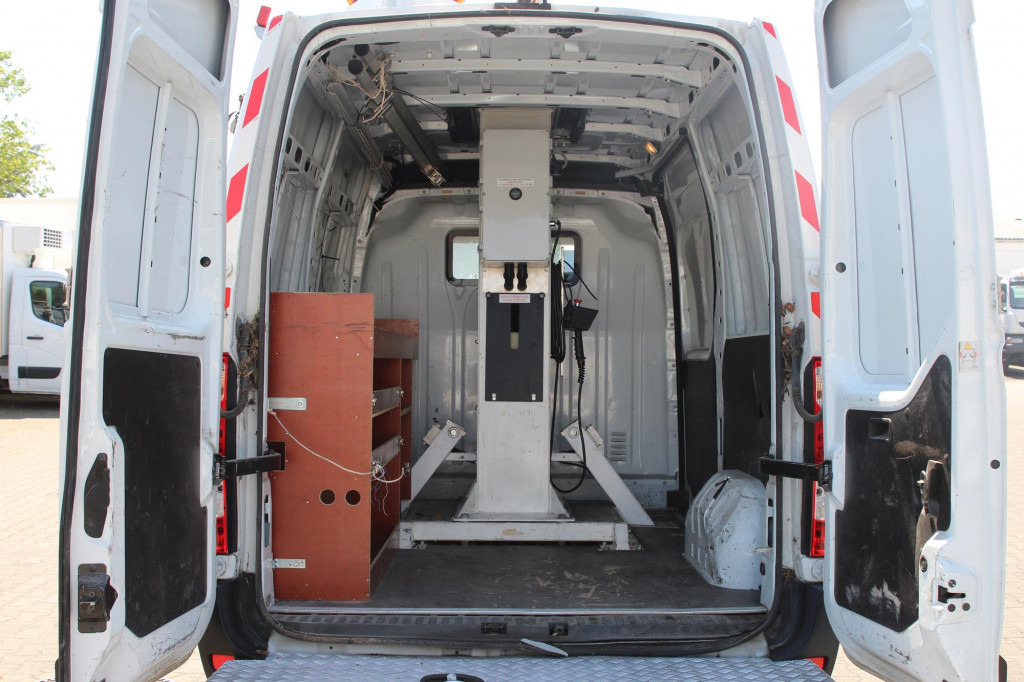 Piattaforma autocarrata Renault Master  Versalift ET26L 10m Klima nur 217h HU-UVV