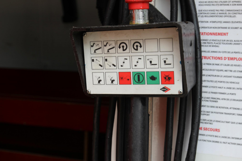Piattaforma autocarrata Renault Master  Versalift ETL32 11m Klima nur 313h HU-UVV