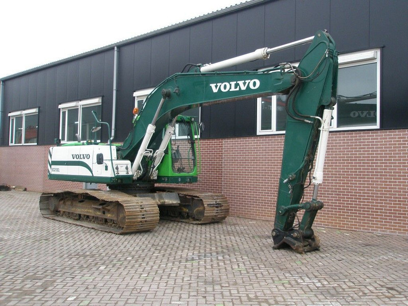 Escavatore cingolato Volvo EC210CL: foto 3