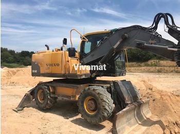 Escavatore gommato Volvo EW160 C: foto 1