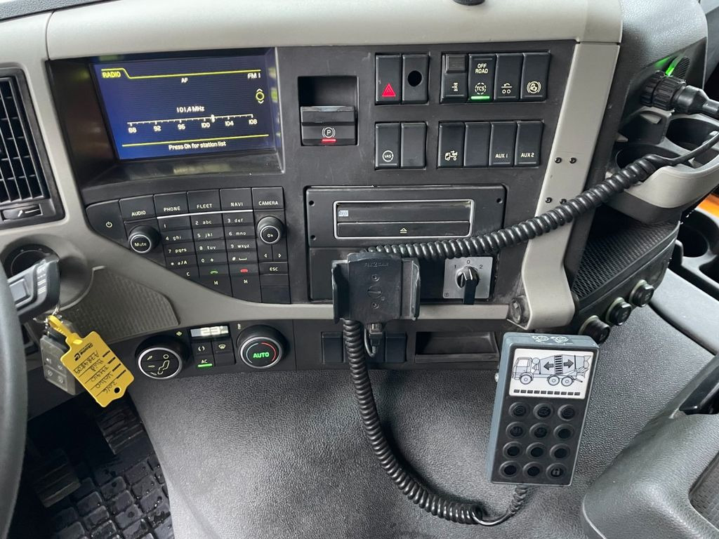 Autobetoniera Volvo FM 410 Liebherr HTM 904 9m3 + Belt 12+4 m: foto 14