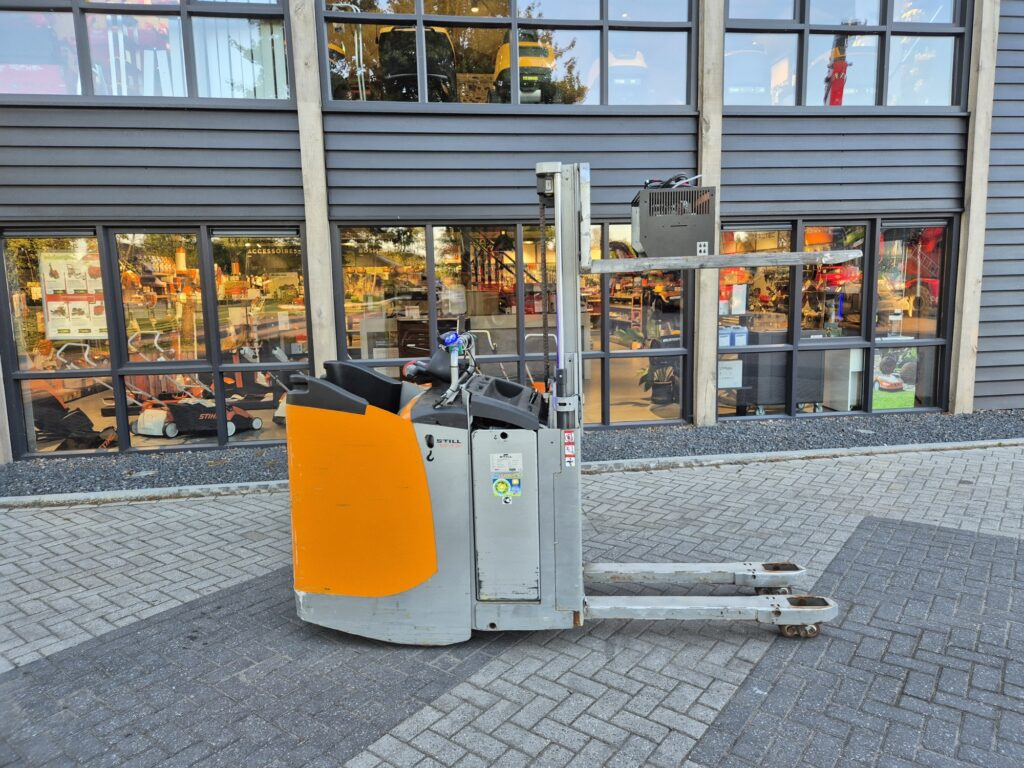 Carrello elevatore elettrico STILL EXD-S20 stacker