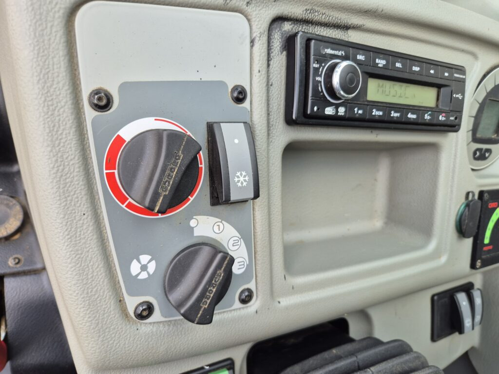 Sollevatore telescopico KRAMER KT276