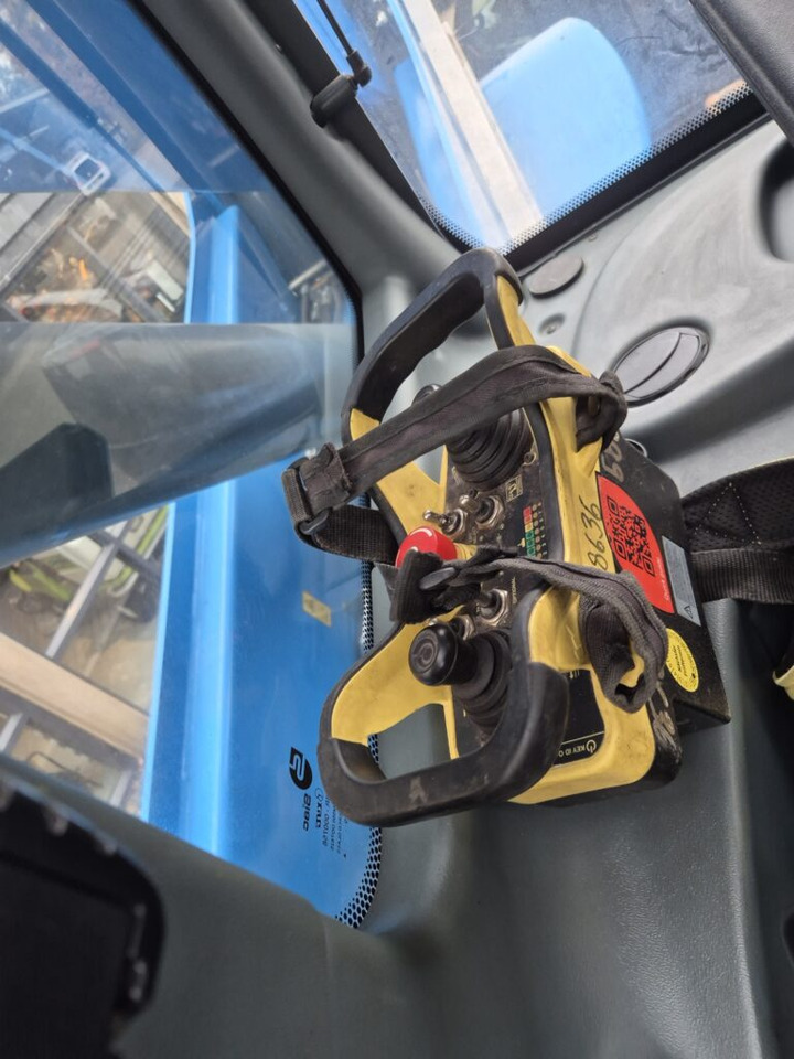 Sollevatore telescopico MAGNI RTH 5.21