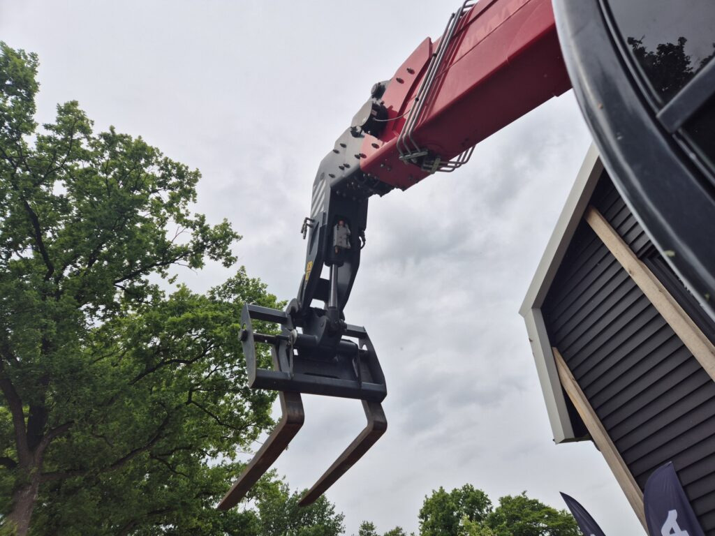 Sollevatore telescopico MAGNI RTH 5.21 D/D