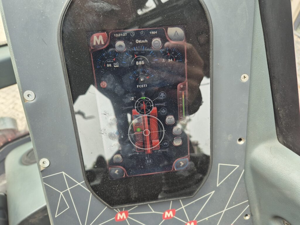 Sollevatore telescopico MAGNI RTH 5.21 D/D