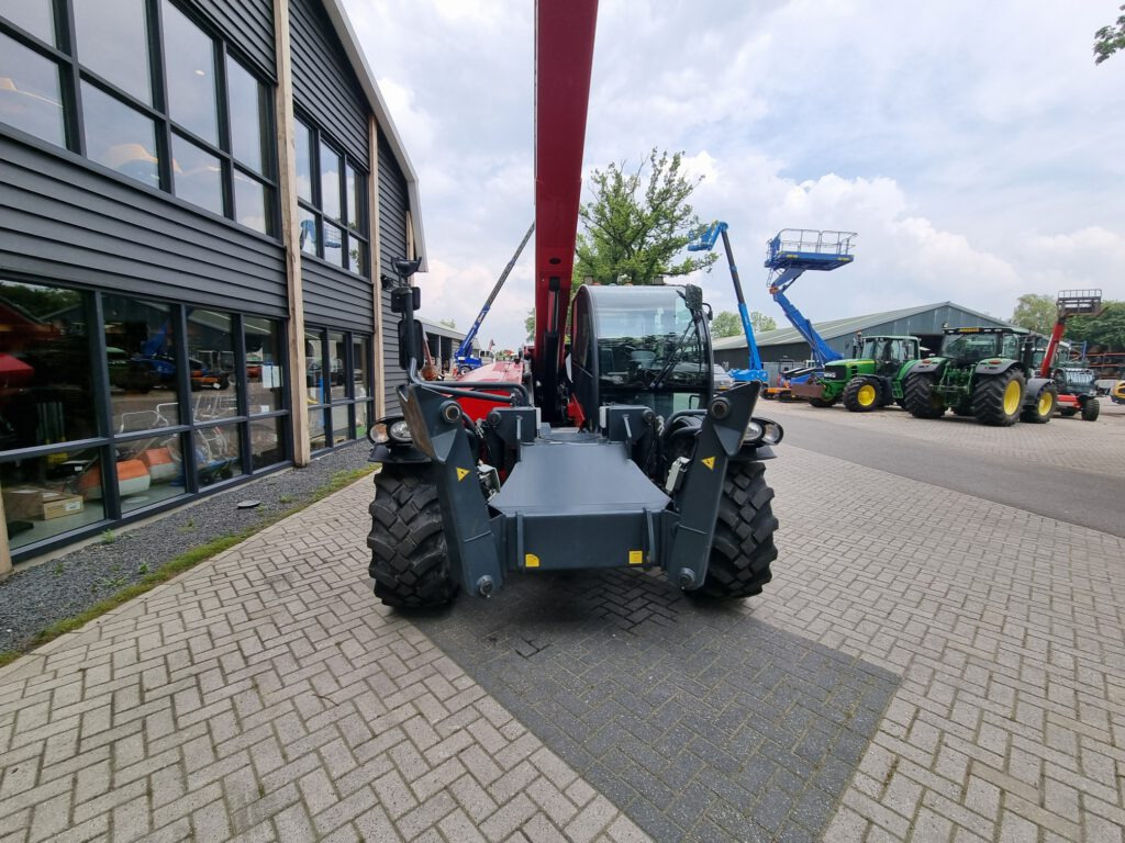 Sollevatore telescopico MAGNI TH5,5.15P