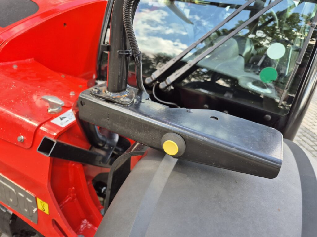 Sollevatore telescopico MANITOU MLT 625-75