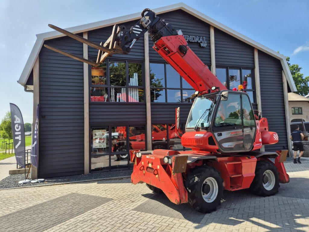 Sollevatore telescopico MANITOU MRT 1840 easy