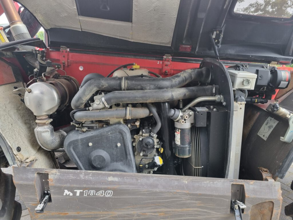 Sollevatore telescopico MANITOU MT 1840 privilege