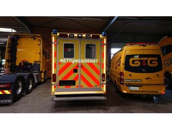 Ambulanza MERCEDES-BENZ Sprinter 516