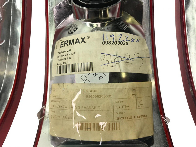 Fanale posteriore nuovo Ermax B12B (01.97-12.11): foto 5