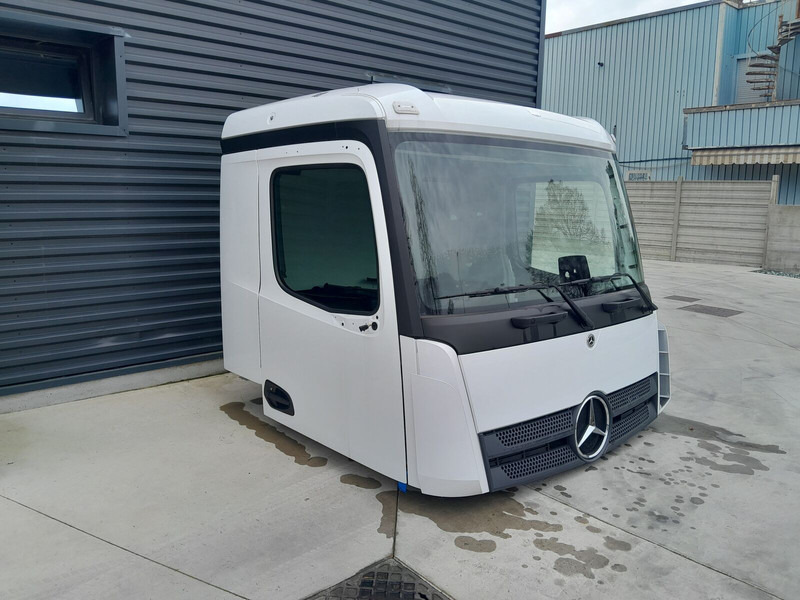 Cabina e interni per Camion nuovo Mercedes-Benz Actros - Arocs E6 - MP4: foto 4