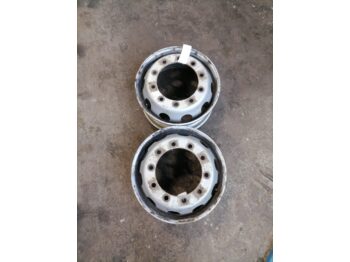 Cerchi e pneumatici per Camion Mercedes-Benz Velgede komplekt 22.5x9 0024016502: foto 1