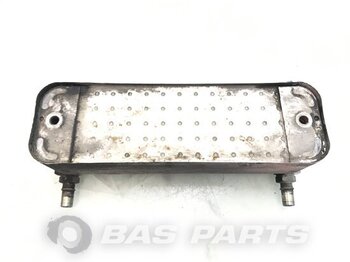 RENAULT Oil cooler 7421359570 - radiatore olio