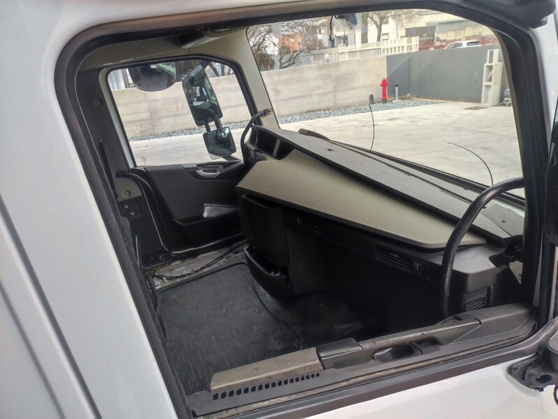 Cabina e interni per Camion Volvo FH EURO 6: foto 16