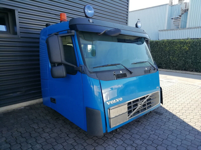 Cabina e interni per Camion Volvo FH Euro 5: foto 2