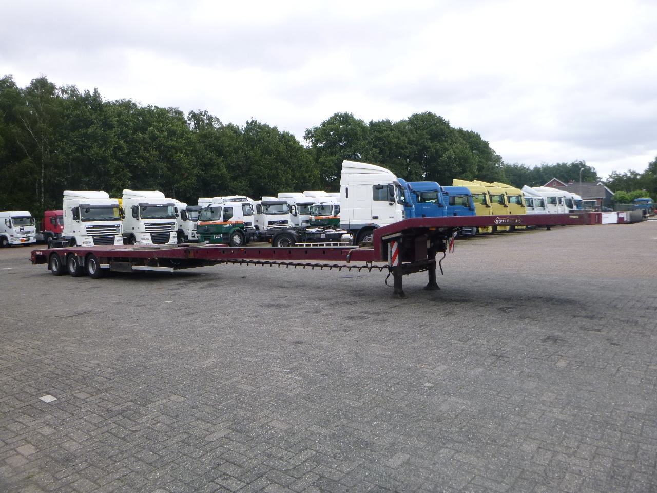 Semirimorchio pianale ribassato Nooteboom 3-axle semi-lowbed trailer extendable 14.5 m + ramps: foto 2