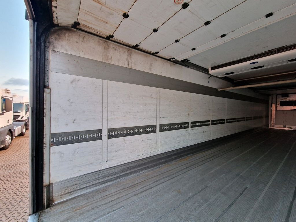 Semirimorchio frigorifero Schmitz Cargobull SKO 24 / Trennwand mit Doppelverdampfer /Rolltor: foto 12