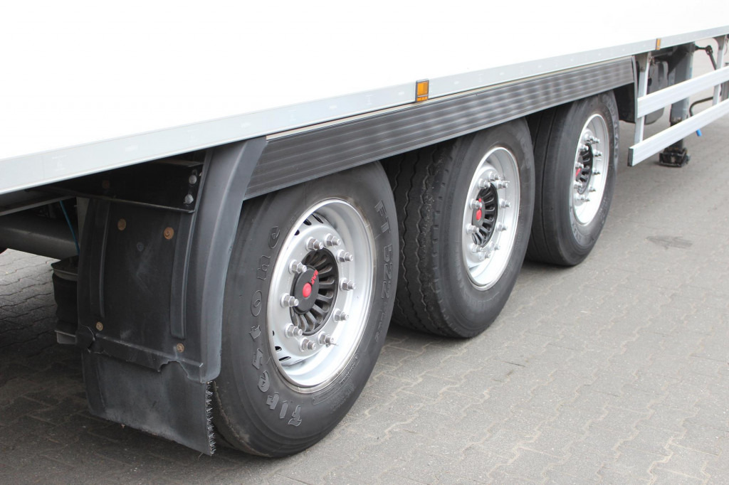 Semirimorchio frigorifero Chereau CV 1550  Strom  2,60h  TW  Liftachse  SAF  FRC