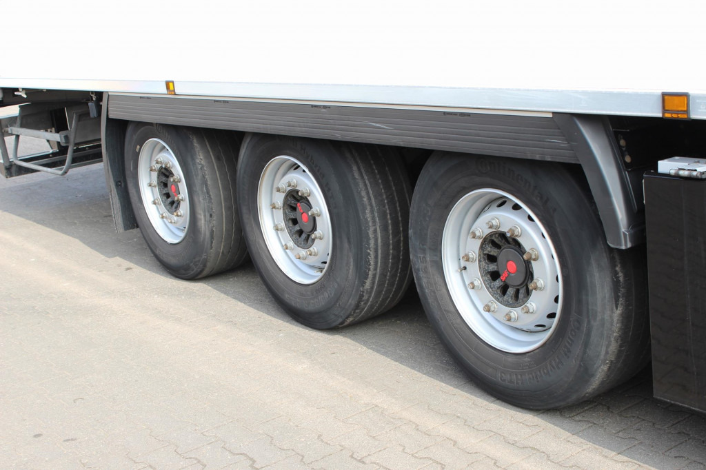 Semirimorchio frigorifero Chereau Thermo King Advancer A400 DS Strom Blumen FRC