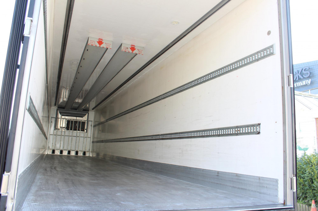 Semirimorchio frigorifero Chereau Thermo King SLXe 200  Aluboden  FRC 06 2025