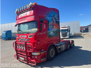 Trattore stradale SCANIA R 620