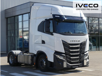 Trattore stradale IVECO S-WAY