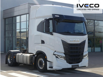 Trattore stradale IVECO S-WAY