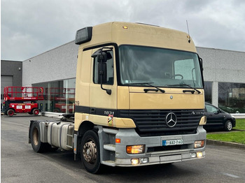 Trattore stradale MERCEDES-BENZ Actros 1831