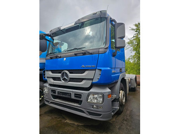 Trattore stradale MERCEDES-BENZ Actros 1832