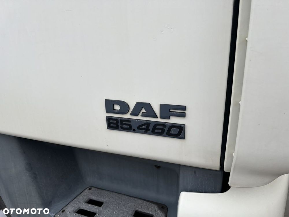 Trattore stradale DAF CF85-460: foto 8
