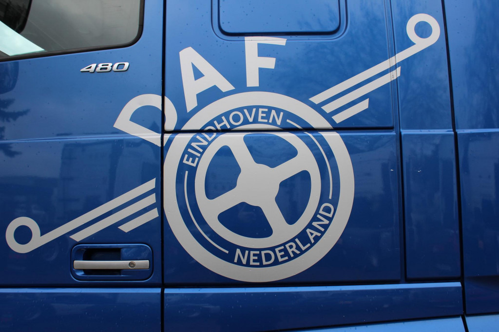 Trattore stradale Daf 480 SSC Retarder Kühlbox 2 Tanks Standklima