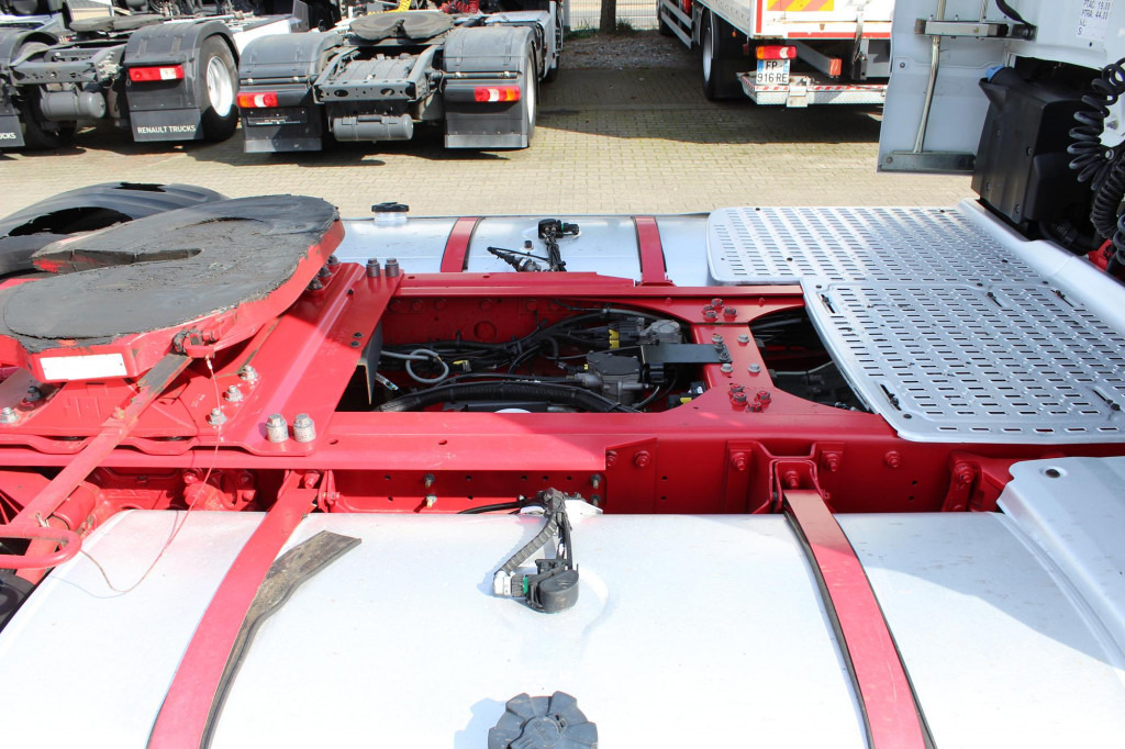 Trattore stradale Daf 530 SSC  Retarder  Kühlbox  2 Tanks  Standklima