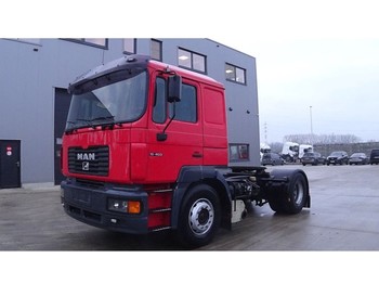 Trattore stradale MAN 19.403 (F 2000 / 6 CYLINDER ENGINE WITH MANUAL ZF-GEARBOX): foto 1