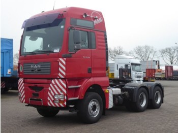 Trattore stradale MAN 33.530 MANUAL GEARBOX: foto 1