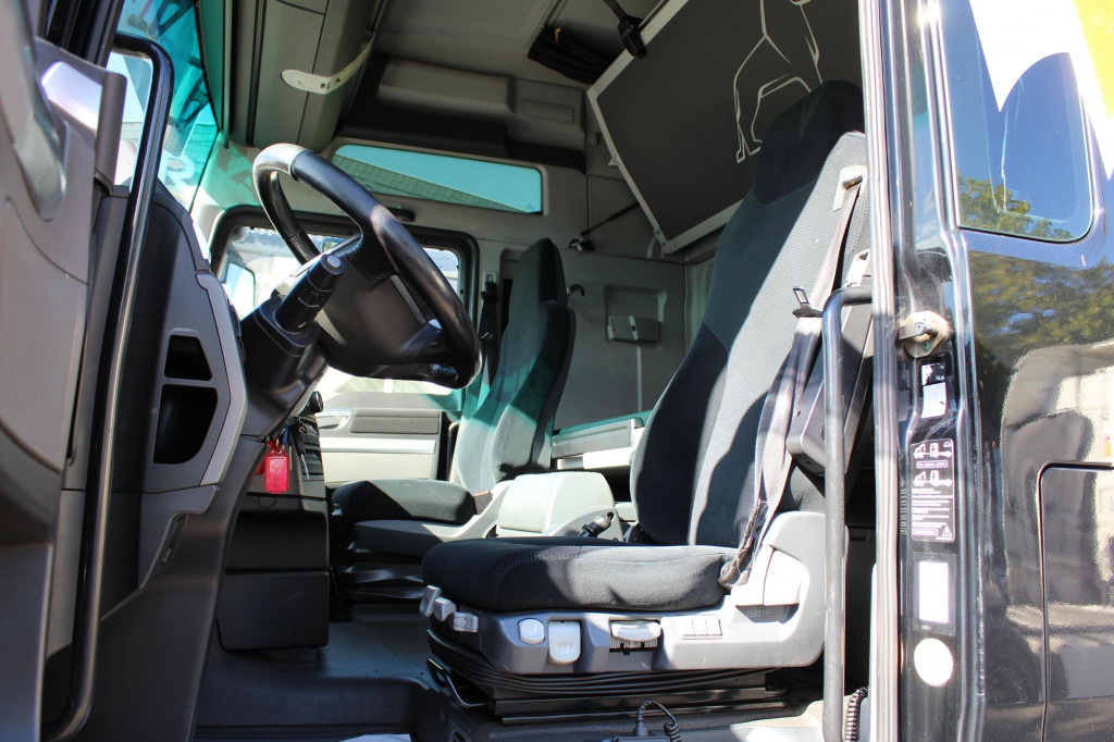 Trattore stradale MAN TGX 18.480 XXL Retarder Standheizung