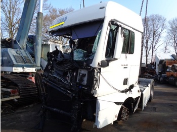 Trattore stradale MAN TGX 18.480 demolition: foto 1