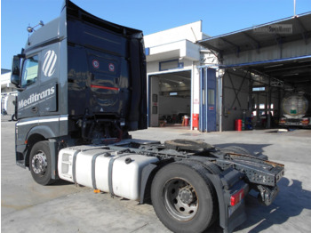 Trattore stradale MERCEDES-BENZ ACTROS 1848: foto 4