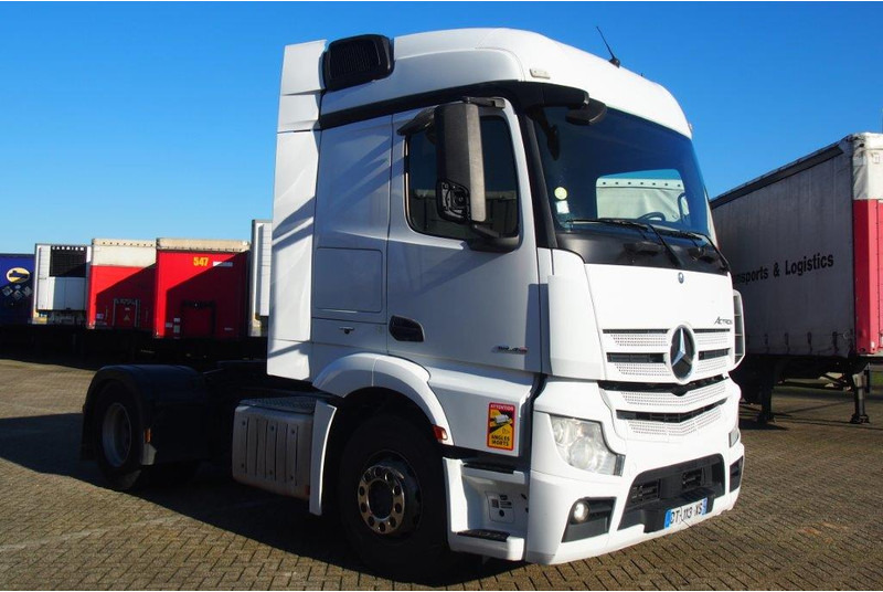 Trattore stradale Mercedes-Benz Actros 1845LS "2016": foto 4