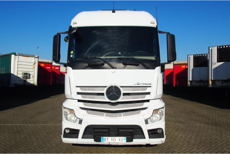 Trattore stradale Mercedes-Benz Actros 1845LS "2016": foto 3
