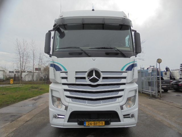 Trattore stradale Mercedes-Benz Actros 1943 LS: foto 2