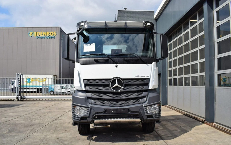 Trattore stradale nuovo Mercedes-Benz Actros 3340 S 6×4 Tractor Head (10 units): foto 6