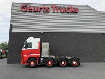 Trattore stradale Volvo FH 520 8X4: foto 1